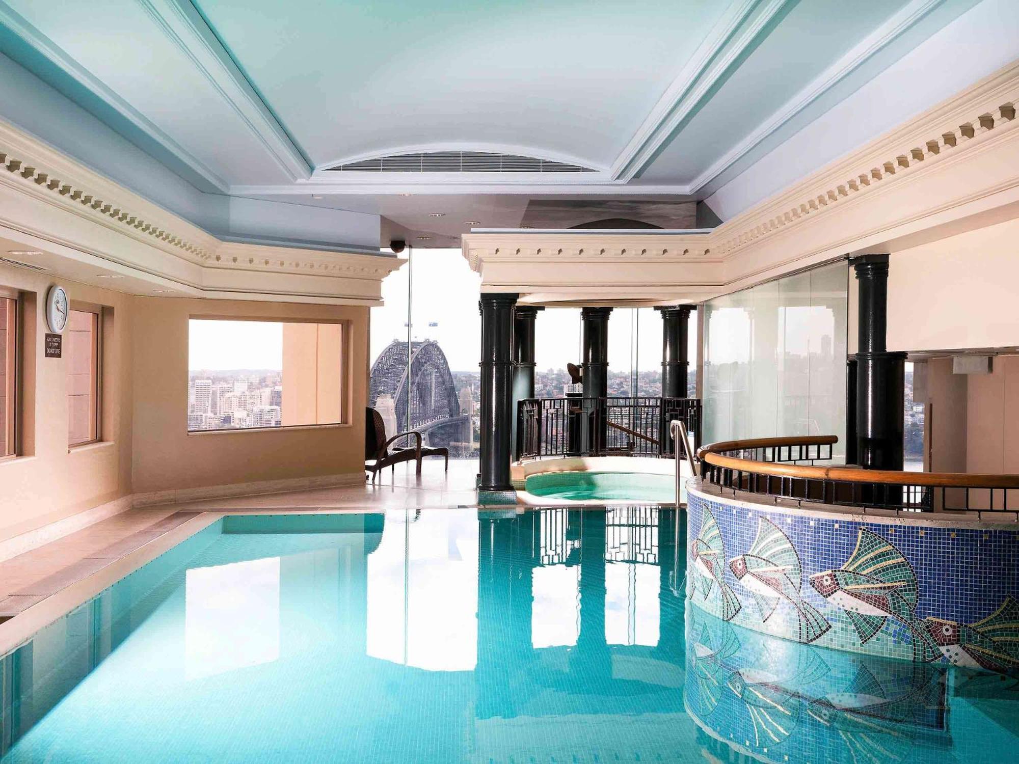 فندق أجنحة ذا سيبيل كواي ويست سيدني المظهر الخارجي الصورة The pool at the Westin Palace, Madrid